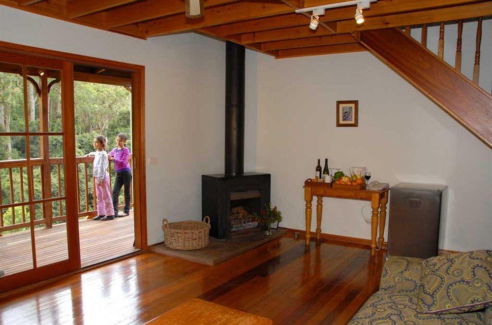 Nirvana Spiritual Retreat Gloucester Exterior foto